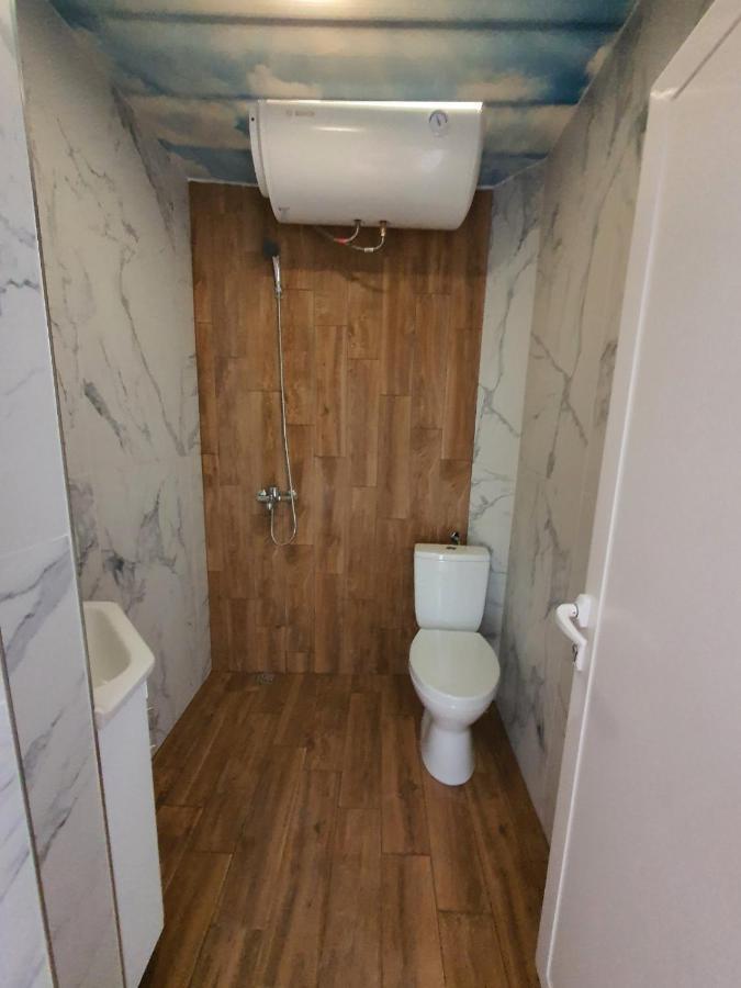 The Center Apartments Comfort Sandanski Luaran gambar