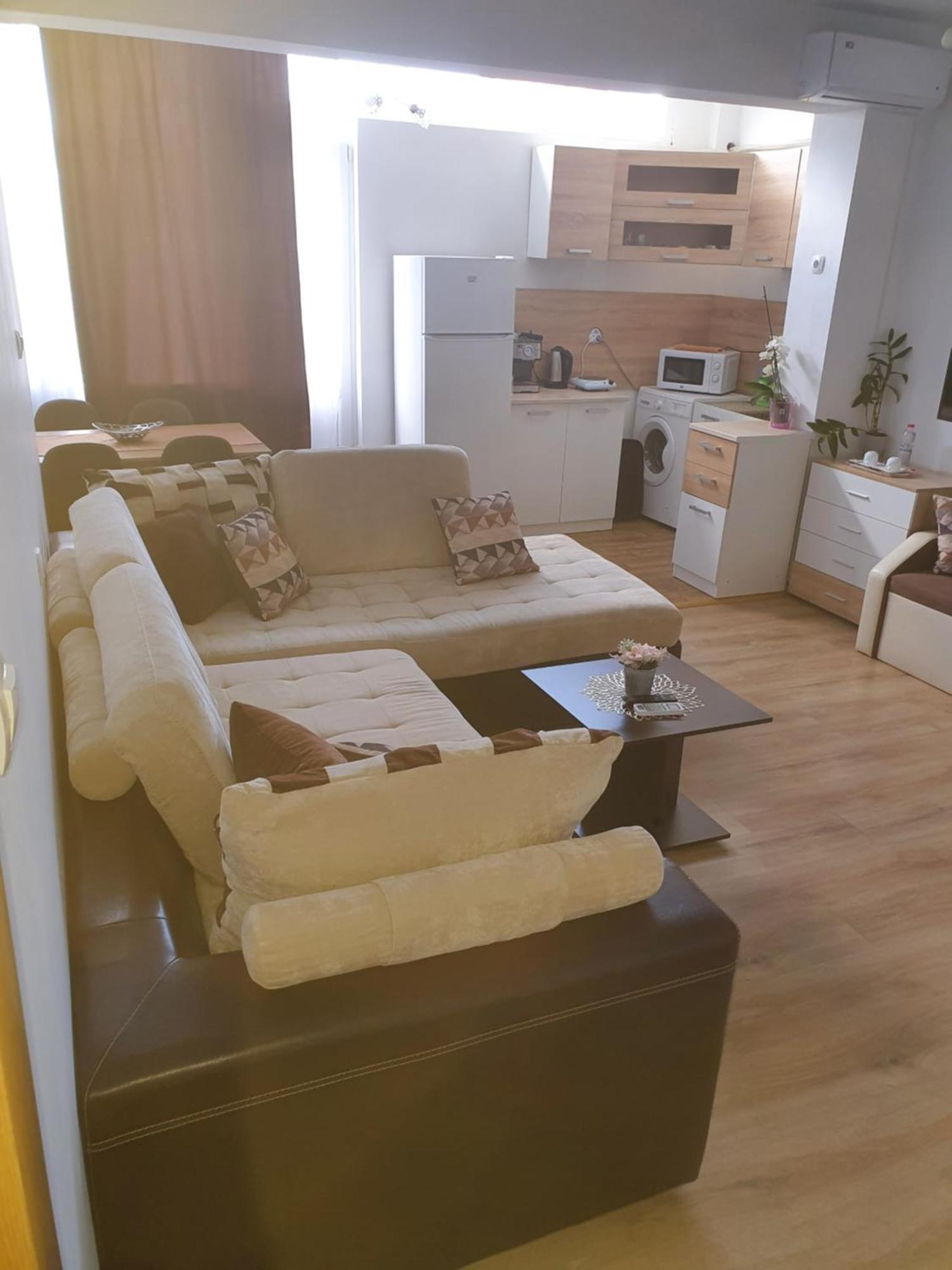 The Center Apartments Comfort Sandanski Luaran gambar